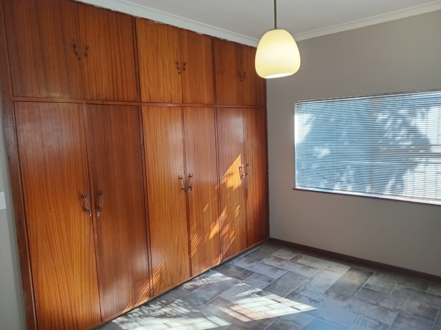 4 Bedroom Property for Sale in Despatch Central Eastern Cape